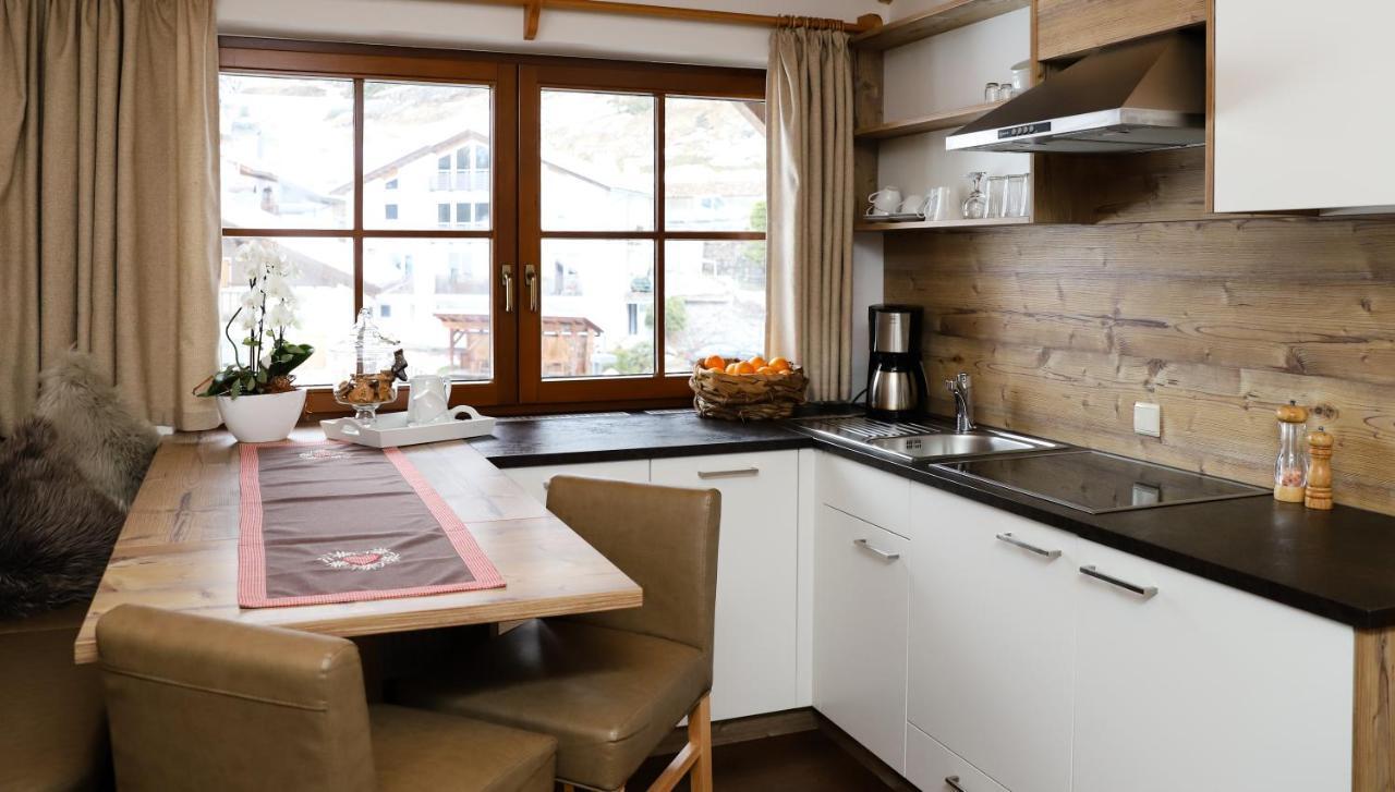 Apartments Vaiolet Santa Cristina Val Gardena المظهر الخارجي الصورة